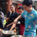 Nicky Tirta Memasak Sambil Siaran Radio